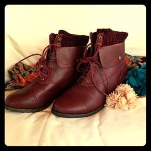 Shoedazzle Faux Leather Ankle Boots with Knitting